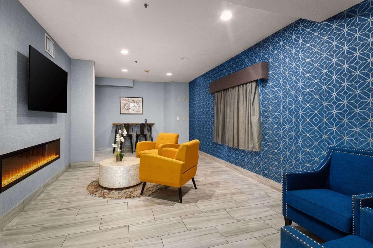 Days Inn By Wyndham Portland East Esterno foto